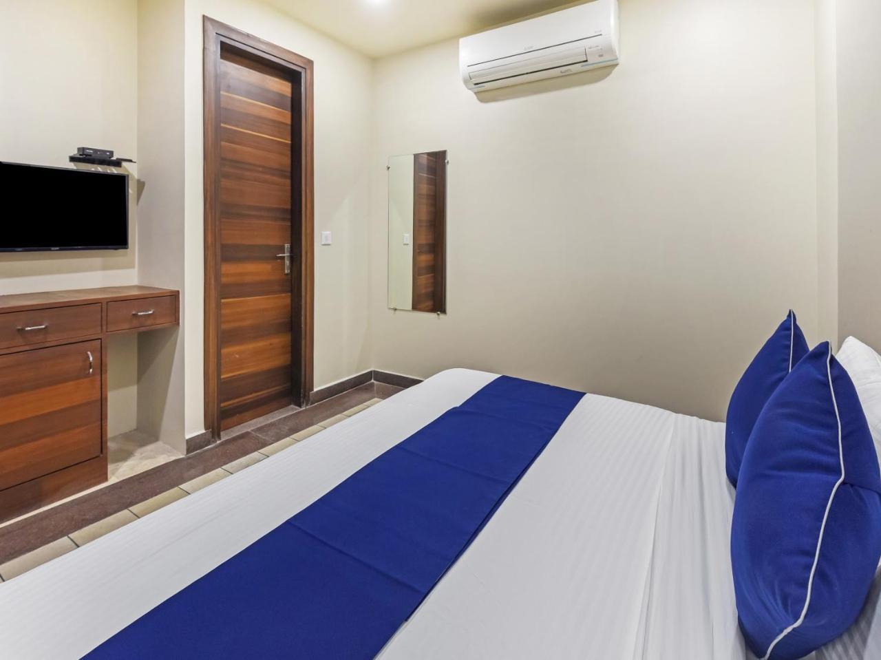 Fabexpress Marigold I Hotel Új-Delhi Kültér fotó