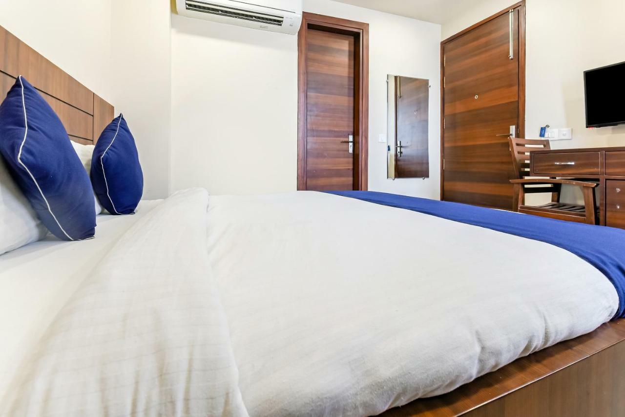 Fabexpress Marigold I Hotel Új-Delhi Kültér fotó